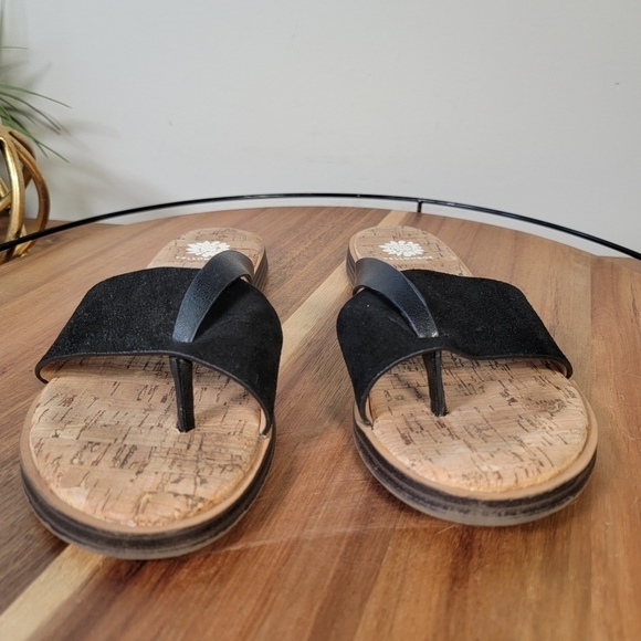 Yellow Box Barann Black Suede and Leather Strap Sandals Size 8 - Picture 9 of 16